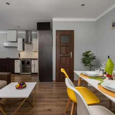 Market Square Corner Kuznicza By Renters 아파트