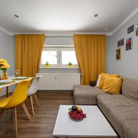 Daire Market Square Corner Kuznicza By Renters