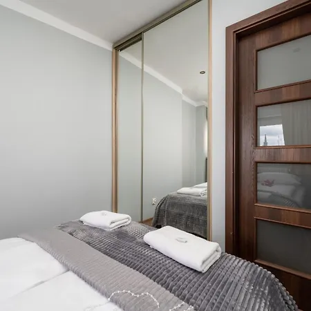 Market Square Corner Kuznicza By Renters Daire Wroclaw